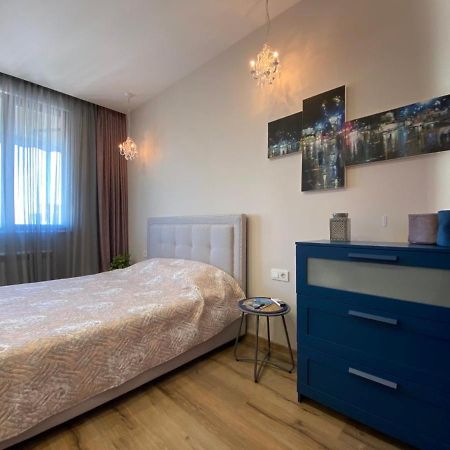 Nano'S Exclusive Fashionable Apartment Батуми Экстерьер фото