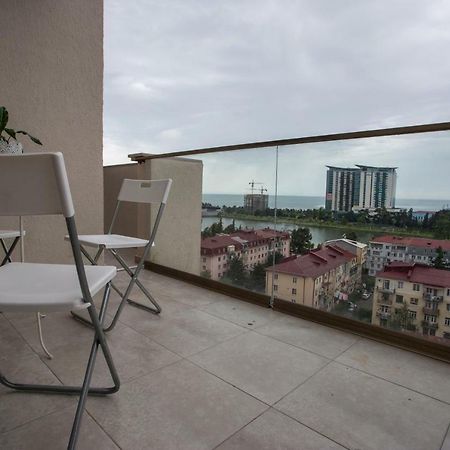 Nano'S Exclusive Fashionable Apartment Батуми Экстерьер фото