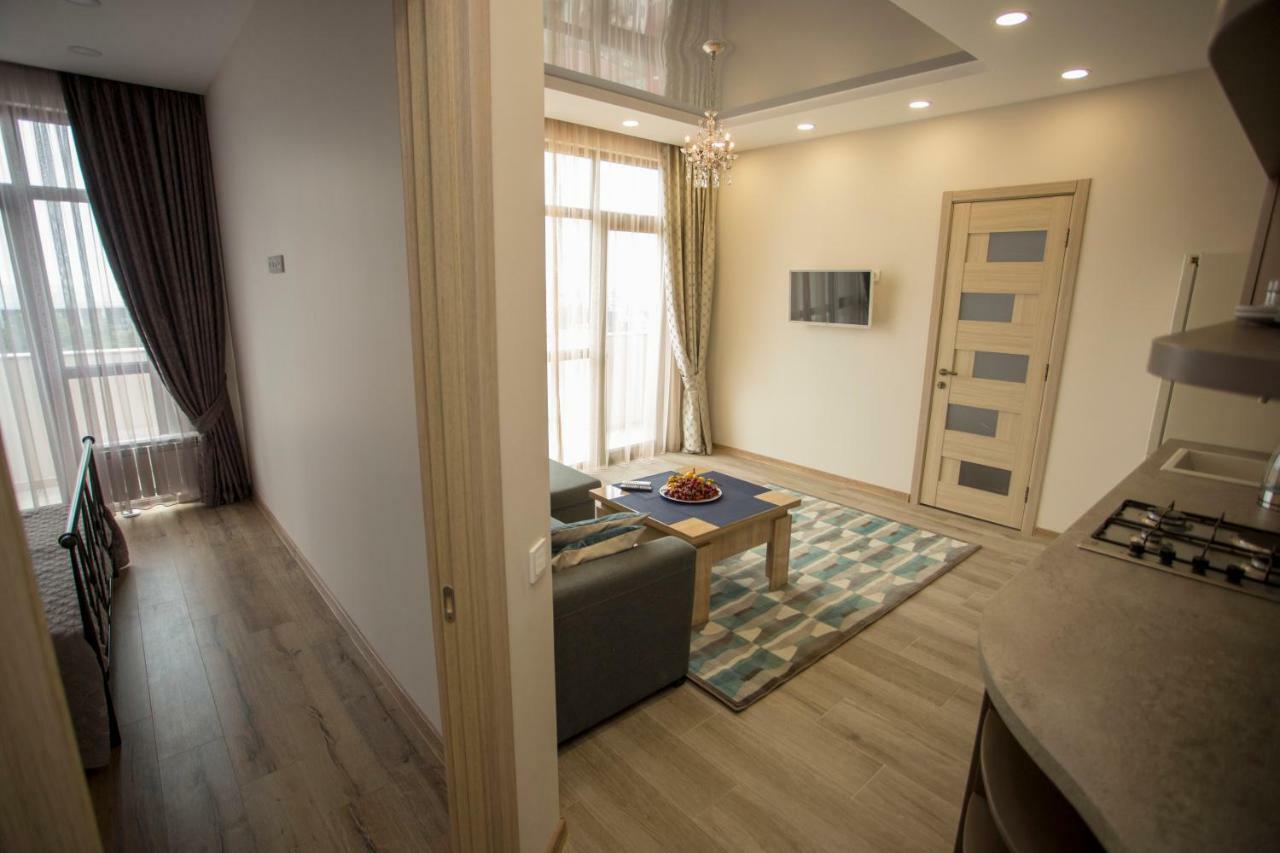 Nano'S Exclusive Fashionable Apartment Батуми Экстерьер фото