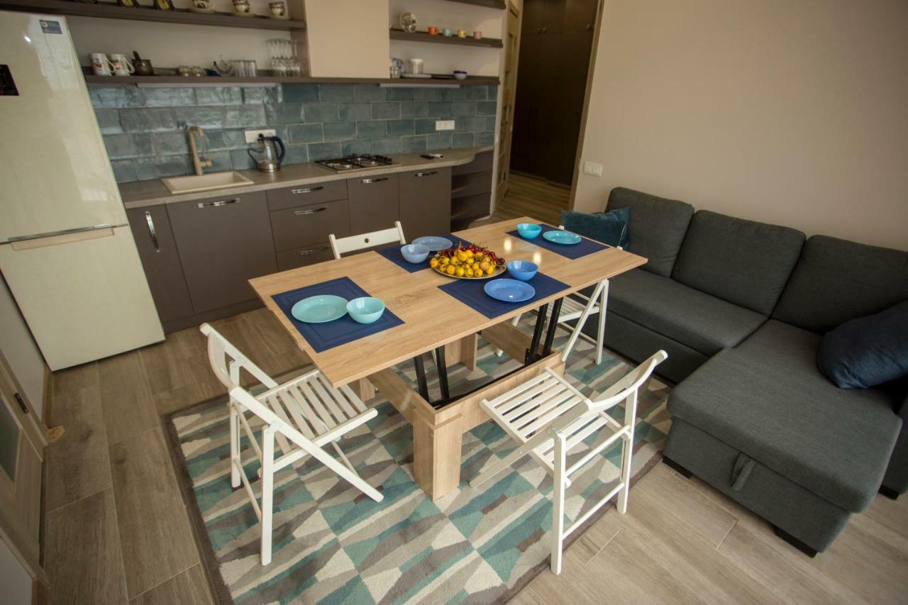 Nano'S Exclusive Fashionable Apartment Батуми Экстерьер фото