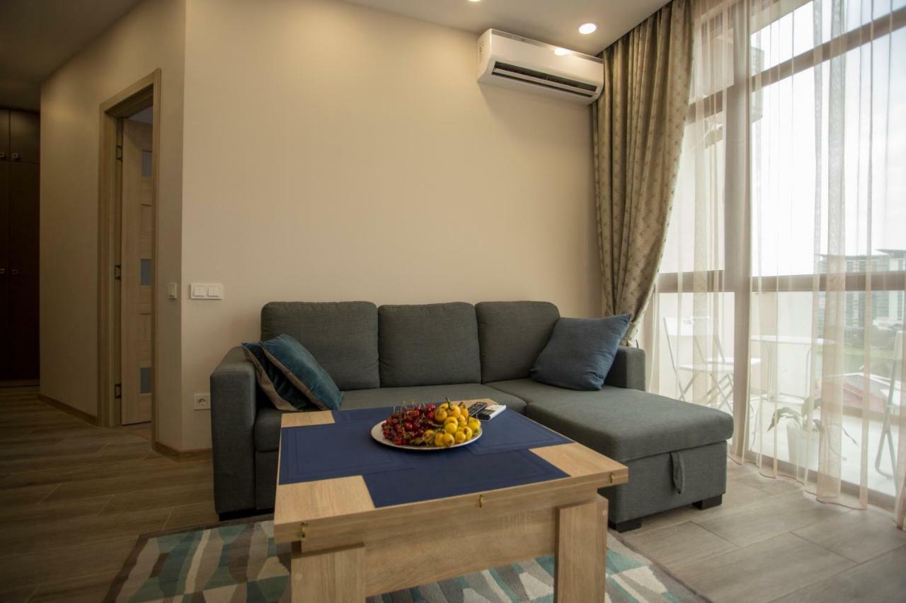 Nano'S Exclusive Fashionable Apartment Батуми Экстерьер фото