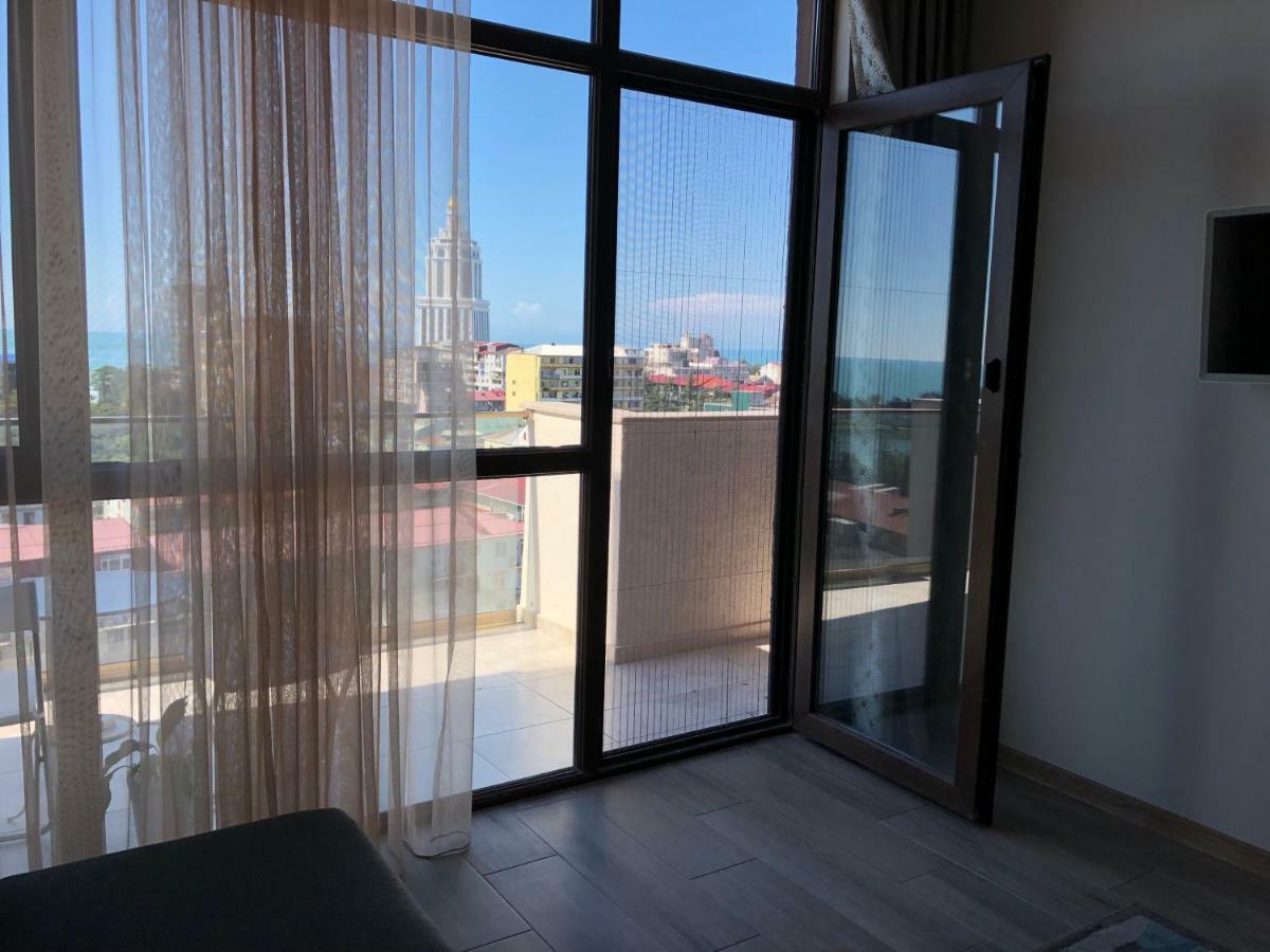 Nano'S Exclusive Fashionable Apartment Батуми Экстерьер фото